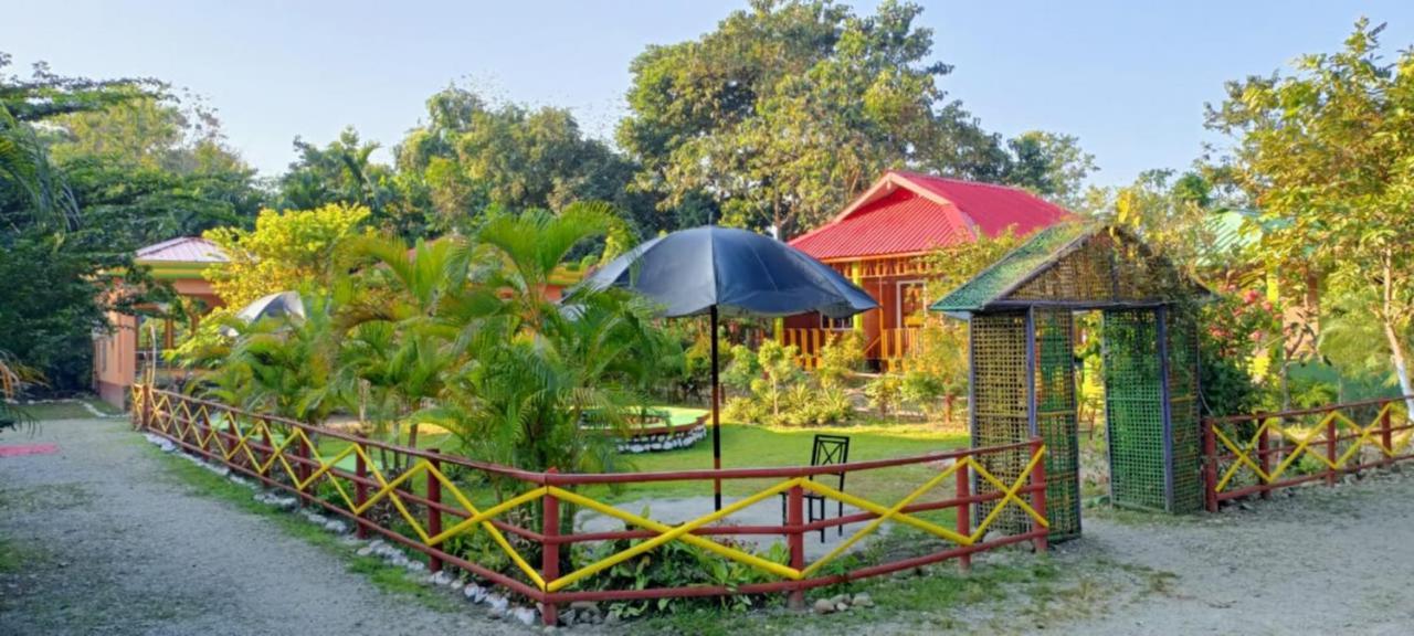 فندق Prakriti Neerh Jyoti Gaon المظهر الخارجي الصورة